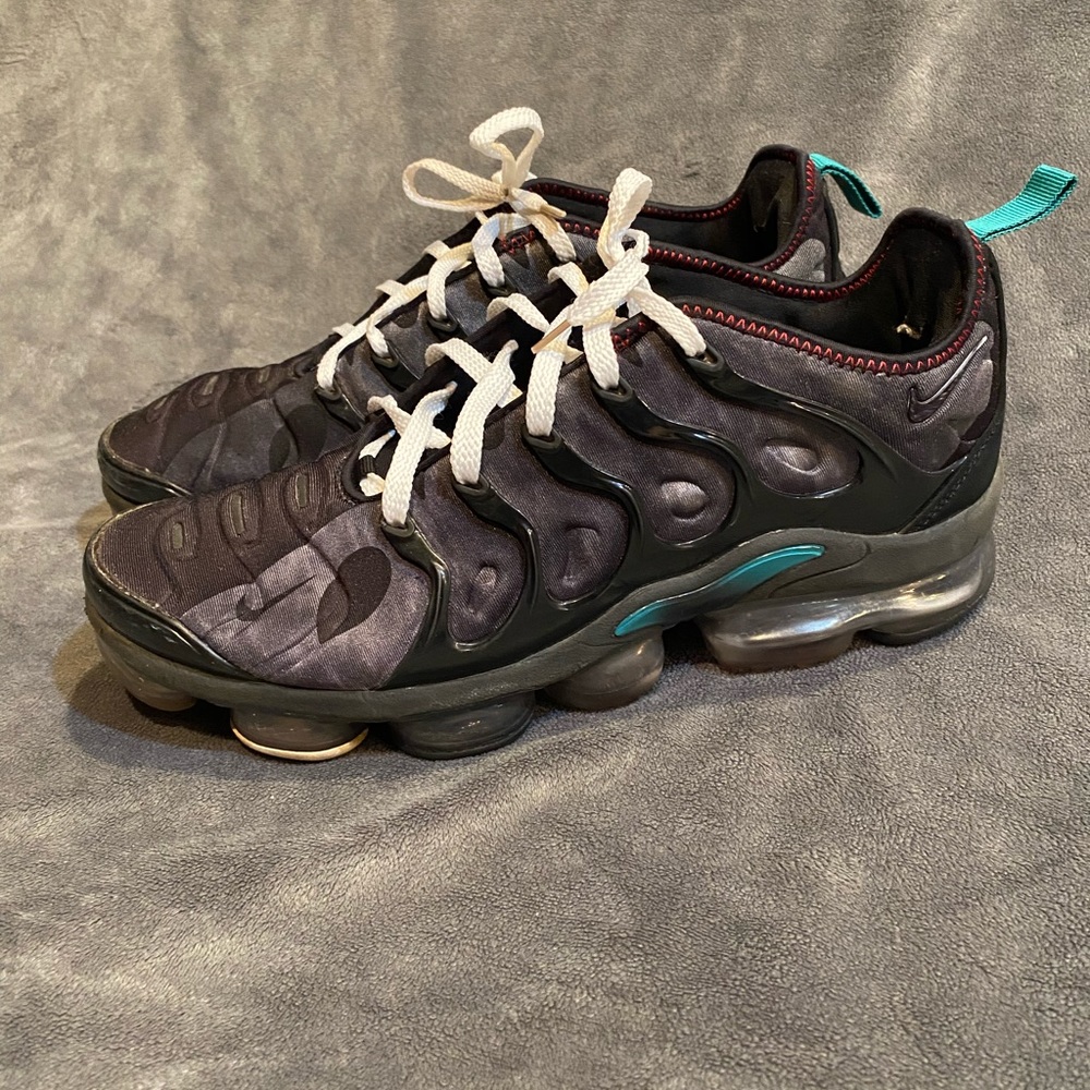 Nike Vapormax Plus Triple Black